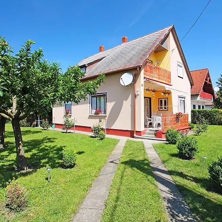 Pomme By Interhome * Balatonkeresztúr